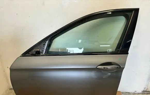 BMW 5 F10 F11 Front door 