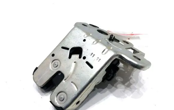 Audi A8 S8 D4 4H Tailgate exterior lock 4H0827505