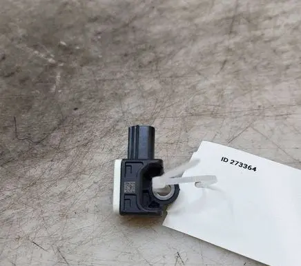 Volvo V60 Airbag deployment crash/impact sensor 31334336 140113405