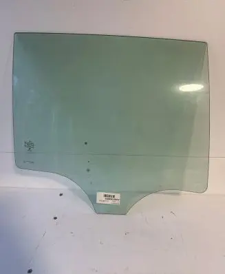 Mercedes-Benz C W205 Rear door window glass A2057350310 0000429272 20191030F222