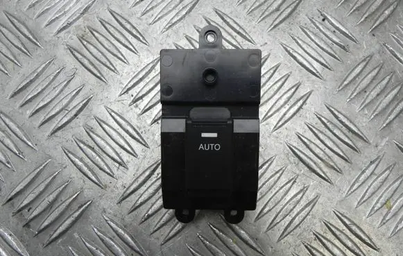 KIA Sorento Electric window control switch 299114214 T9248