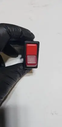 Ford Escort Hazard light switch 2394 33971b 81DB13A950AA