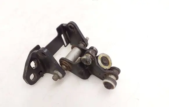 Mercedes-Benz Sprinter W906 Sliding door middle roller runner A9067600247