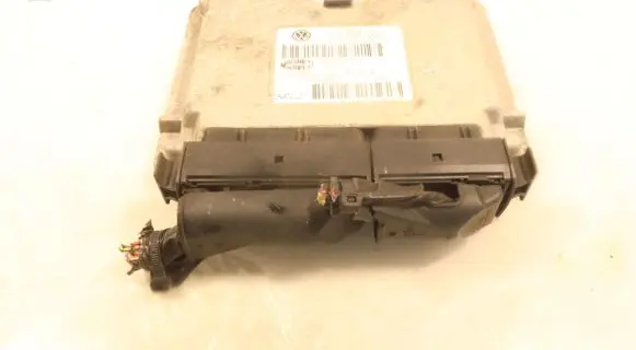 Volkswagen Polo IV 9N3 Engine control unit/module ECU 036906034JC