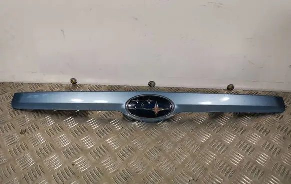 Subaru XV Tailgate trim 91112FJ000