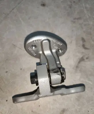 Volvo V50 Rear door lower hinge 30784894