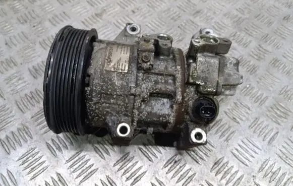 Toyota Avensis T270 Air conditioning (A/C) compressor (pump)