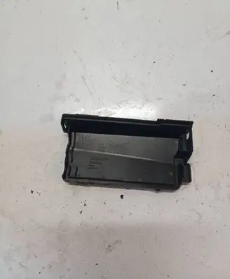 Volvo V60 Fuse box cover 30659094