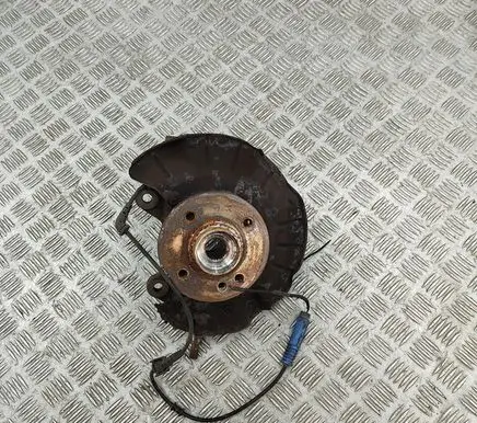 Mini One - Cooper R50 - 53 Front wheel hub 6757497 6756889