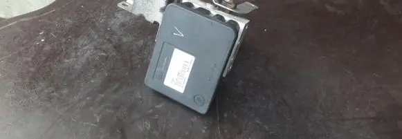 Citroen C4 Grand Picasso ABS Pump 4670A235