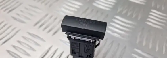 Skoda Octavia Mk2 (1Z) Passenger airbag on/off switch 1Z0919235B