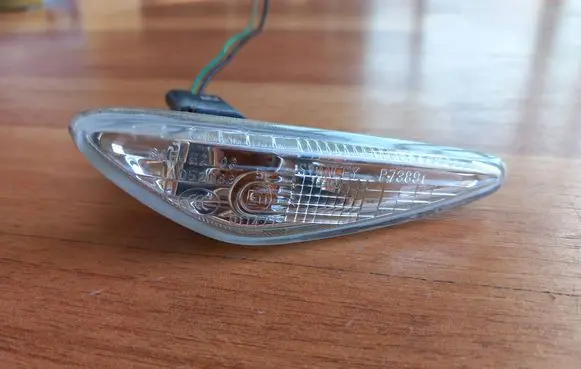 Mazda 6 Front fender indicator light GS1F51130 P7389L A052889