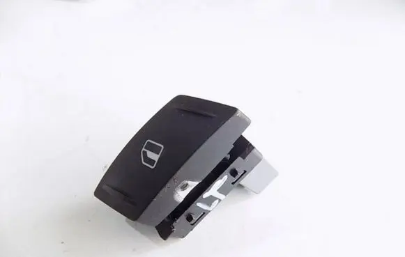 Skoda Octavia Mk2 (1Z) Electric window control switch