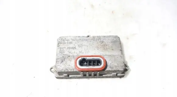 Opel Astra H Voltage converter/converter module 
