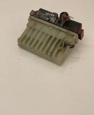 Opel Astra G Coolant fan relay 9685401