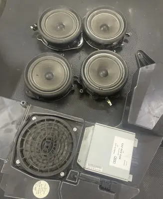 Audi A4 S4 B6 8E 8H Audio system kit 