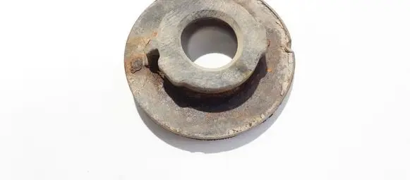 Volkswagen Touran I Front coil spring rubber mount 1k0512297c