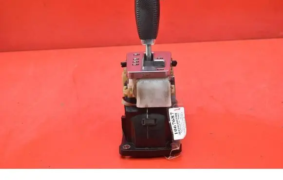 Volvo XC60 Gear shift rod 30733068