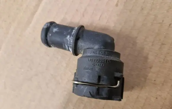 Audi A3 S3 8V Engine coolant pipe/hose 1J0122291C