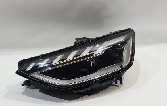Audi A4 S4 B9 Headlight/headlamp 8W0941033D