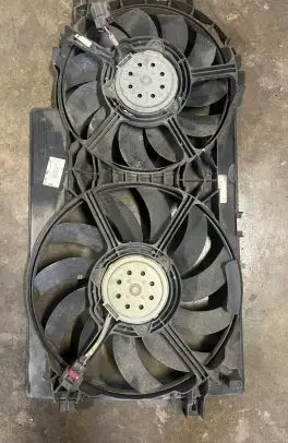 Chrysler Voyager Fan set 874734g