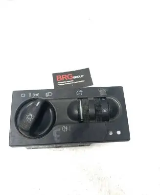 Volkswagen Golf III Light switch 1H6941531N 3502U 23362109