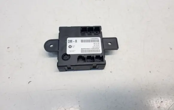 Chrysler Pacifica Sliding door control unit/module 68225096AG