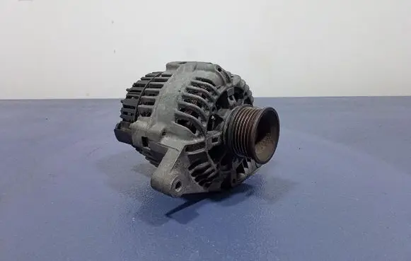 Volkswagen PASSAT B5.5 Generator/alternator