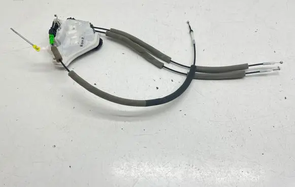 Nissan Rogue Front door lock 805016RR0A