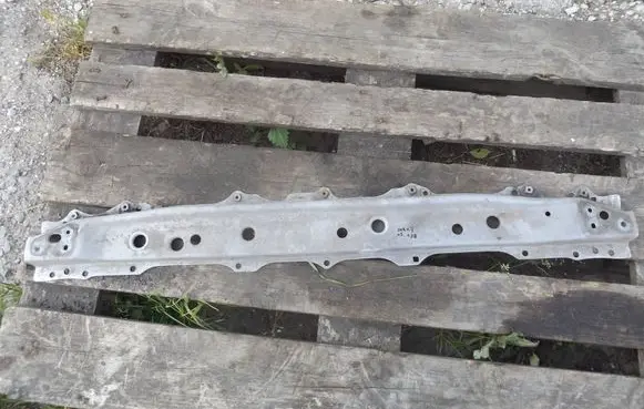 Toyota Yaris Front bumper support beam 