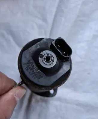 BMW 3 E90 E91 Valve oil control 7548388