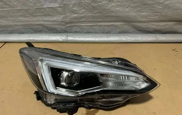 Subaru XV II Headlight/headlamp SUBARU.XV.II