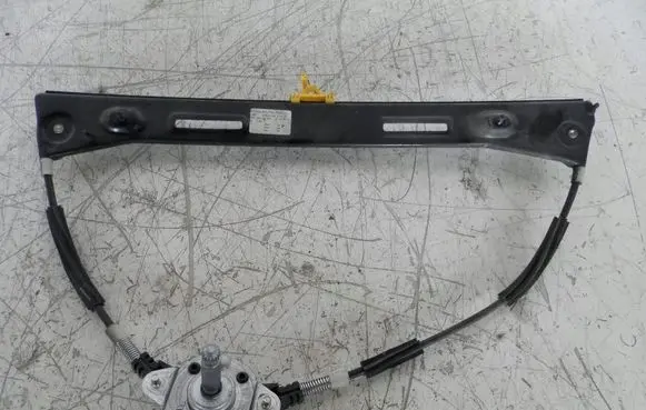 Fiat Panda 141 Front door manual window regulator 