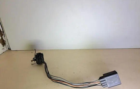 Volvo S60 Headlight/headlamp wiring loom/harness 