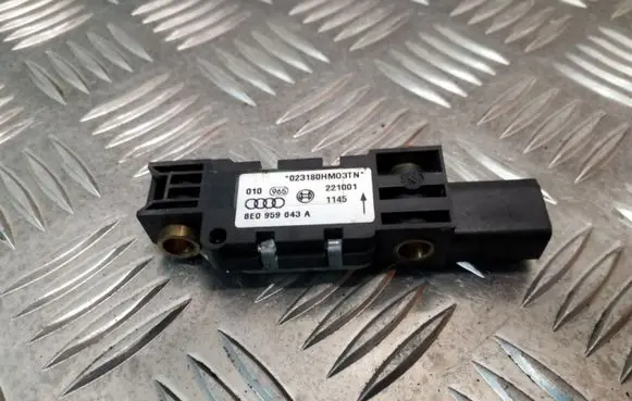 Audi A4 S4 B6 8E 8H Airbag deployment crash/impact sensor 8E0959643A