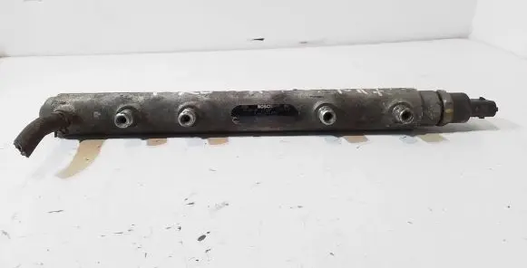 Ford Ranger Fuel main line pipe 0445214076 1077800260