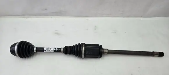 BMW 3 G20 G21 Front driveshaft 8682366
