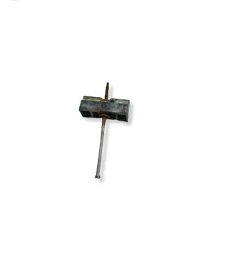 Ford Mustang VI Battery bracket 