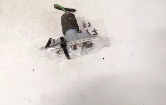 Audi A6 S6 C6 4F Front fender indicator light 8e0949127