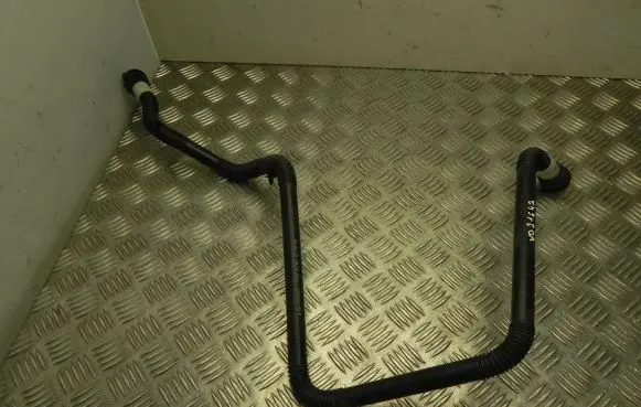 Tesla Model 3 Engine coolant pipe/hose NW181804