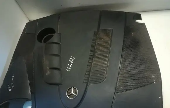 Mercedes-Benz E W211 Engine cover (trim) A6460161124