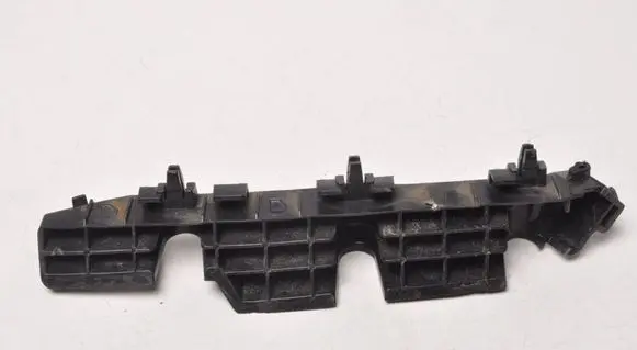 Hyundai Bayon Front bumper mounting bracket 86551-Q0AA0