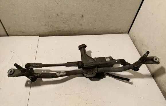 Opel Vivaro Front wiper linkage and motor 0390243508 20190128