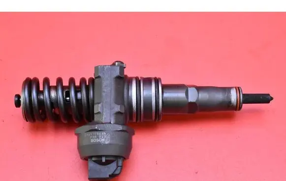 Skoda Superb B5 (3U) Fuel injector 038130073BA