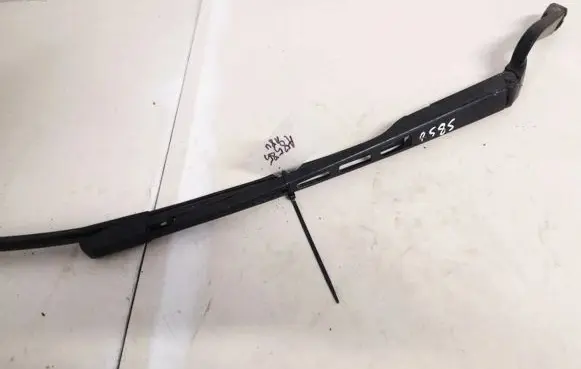 Audi A6 S6 C6 4F Front wiper blade arm