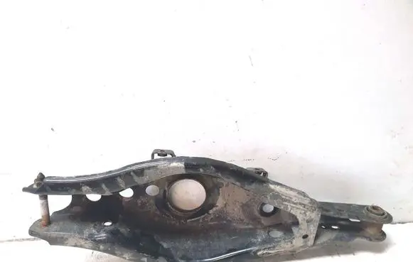 Toyota Avensis T270 Rear control arm