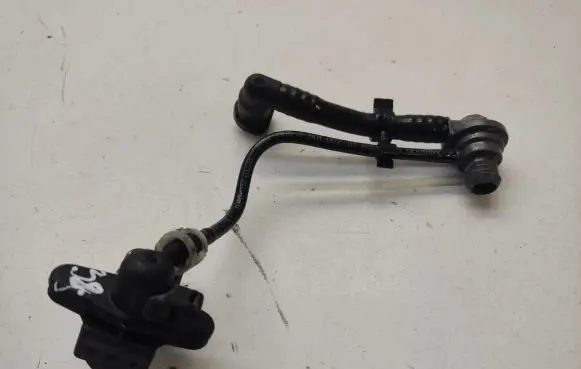 BMW 1 E81 E87 Vacuum line/pipe/hose 7601007 11667601007