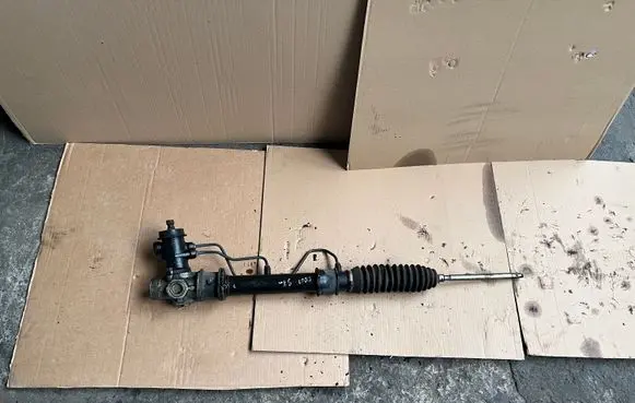 Mitsubishi Colt Steering rack