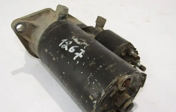 Opel Zafira A Starter motor 0001109015