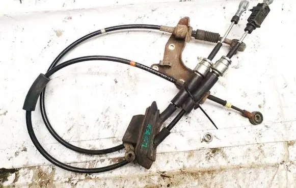 Fiat Panda II Gear shift cable linkage 55222343